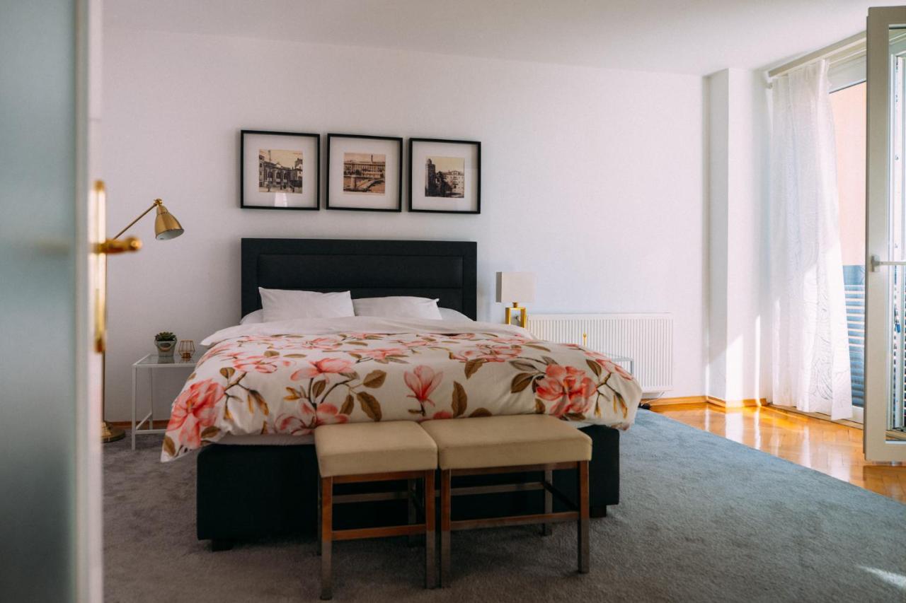 Downtown Zadar Apartments ภายนอก รูปภาพ