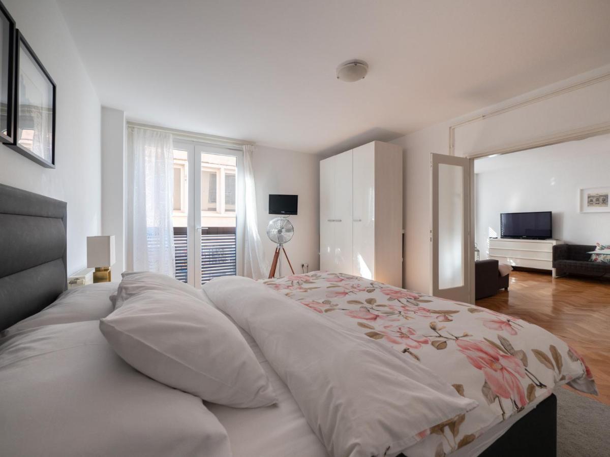 Downtown Zadar Apartments ภายนอก รูปภาพ