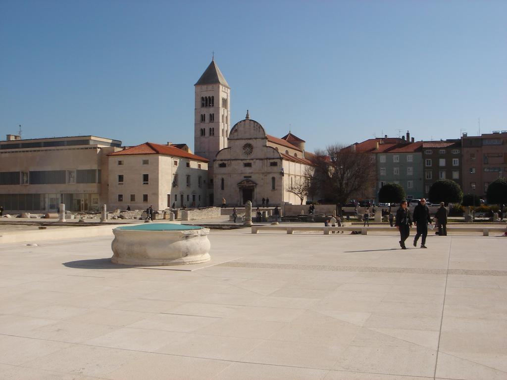 Downtown Zadar Apartments ภายนอก รูปภาพ