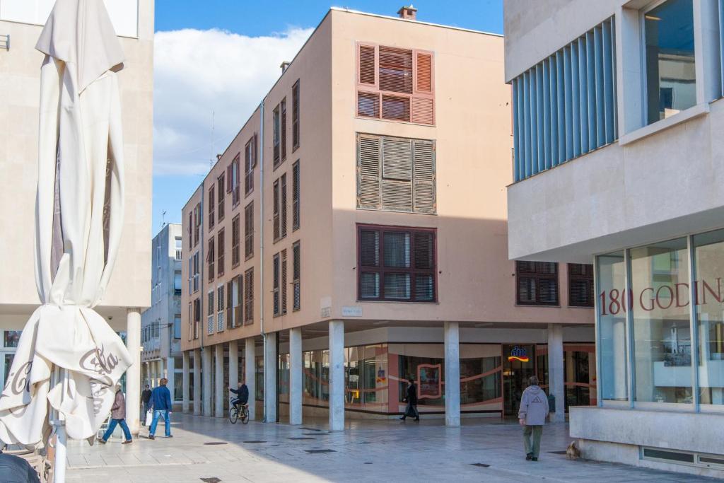 Downtown Zadar Apartments ภายนอก รูปภาพ